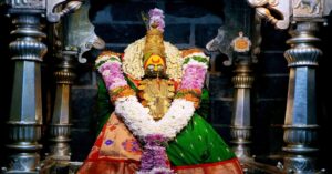 नवरात्री २०२५ दुर्गा देवीचे पूजन नऊ दिवस करण्यात येते